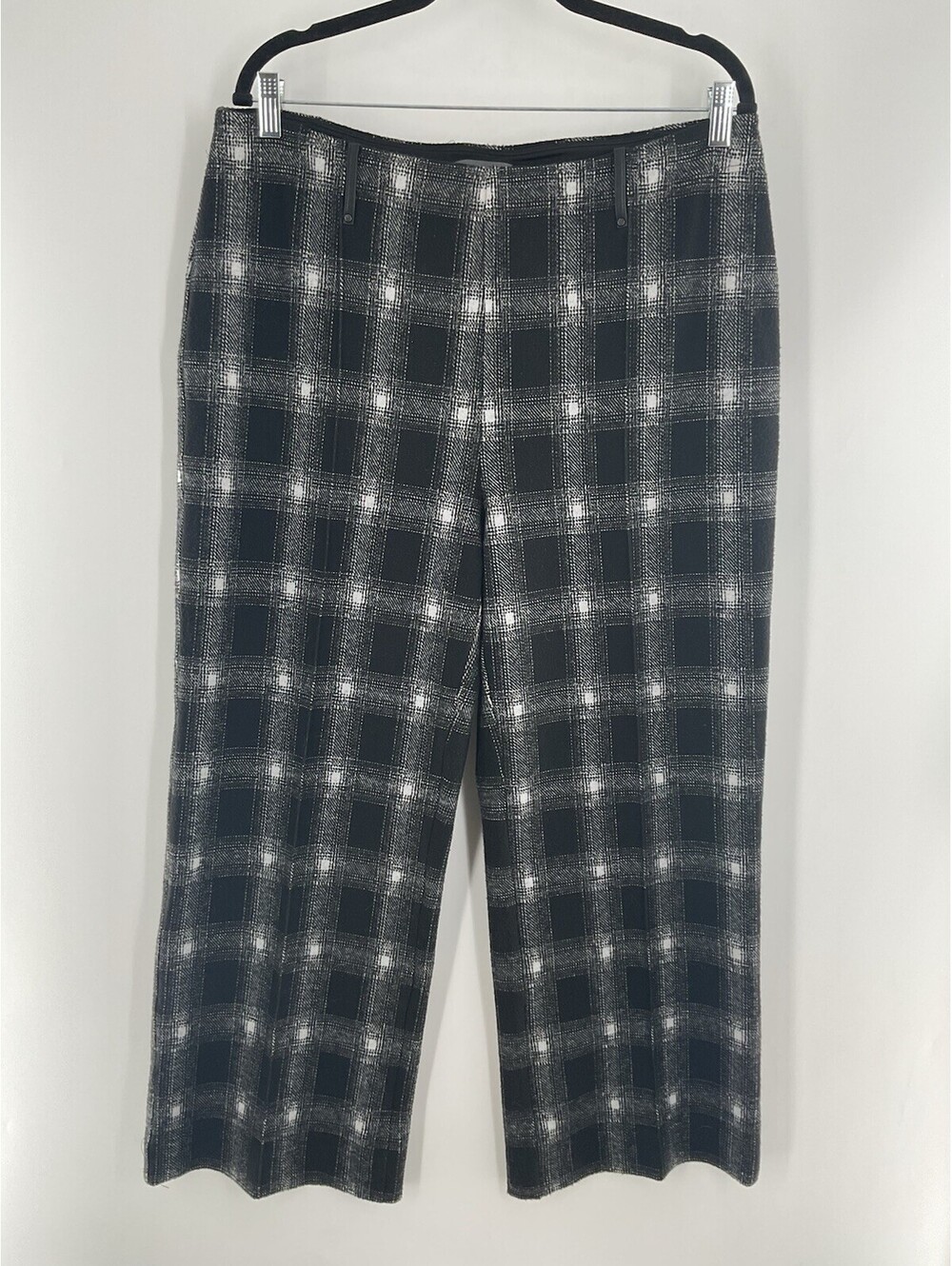 Lyssé Women’s Size Extra Large Plaid Dress Pants Wide Leg Soft Pull On 067